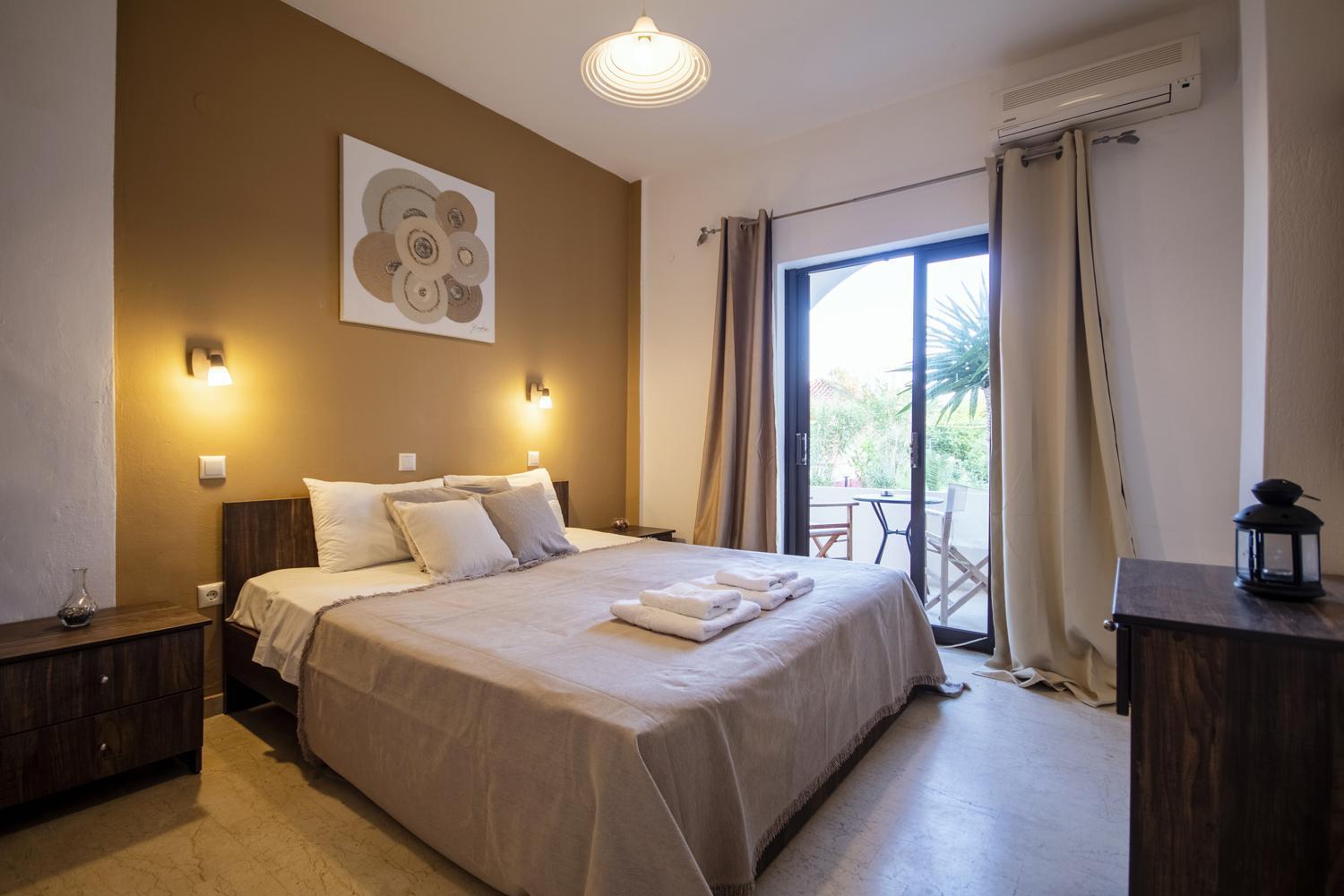 Appartamento Parakladi Seaside Retreat Lefkimmi  Esterno foto